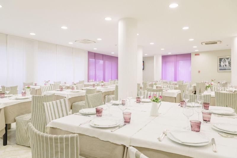 Hotel Sporting San Benedetto del Tronto Kültér fotó