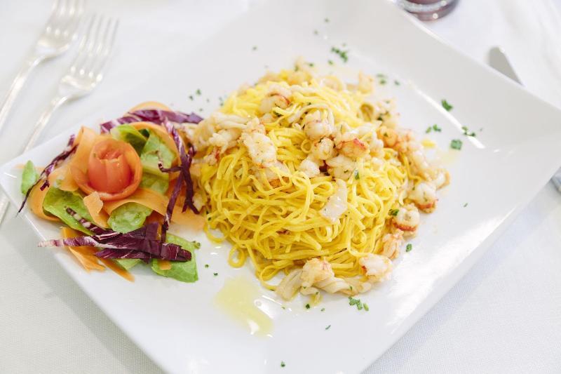 Hotel Sporting San Benedetto del Tronto Kültér fotó