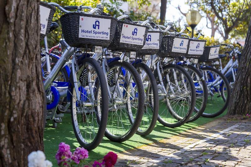 Hotel Sporting San Benedetto del Tronto Kültér fotó