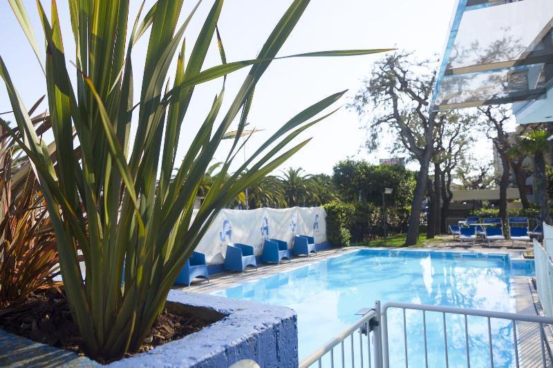 Hotel Sporting San Benedetto del Tronto Kültér fotó