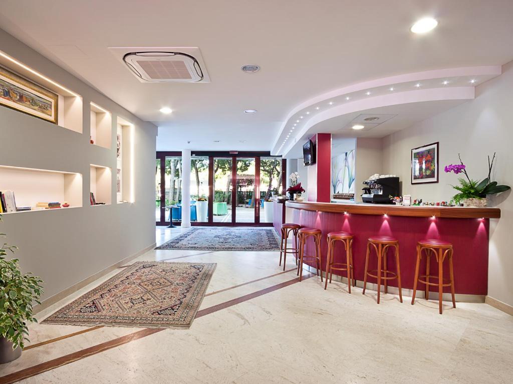 Hotel Sporting San Benedetto del Tronto Kültér fotó