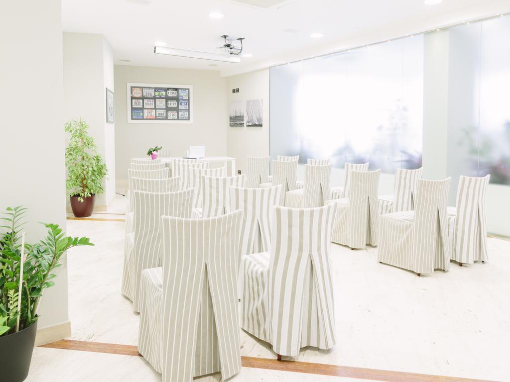 Hotel Sporting San Benedetto del Tronto Kültér fotó
