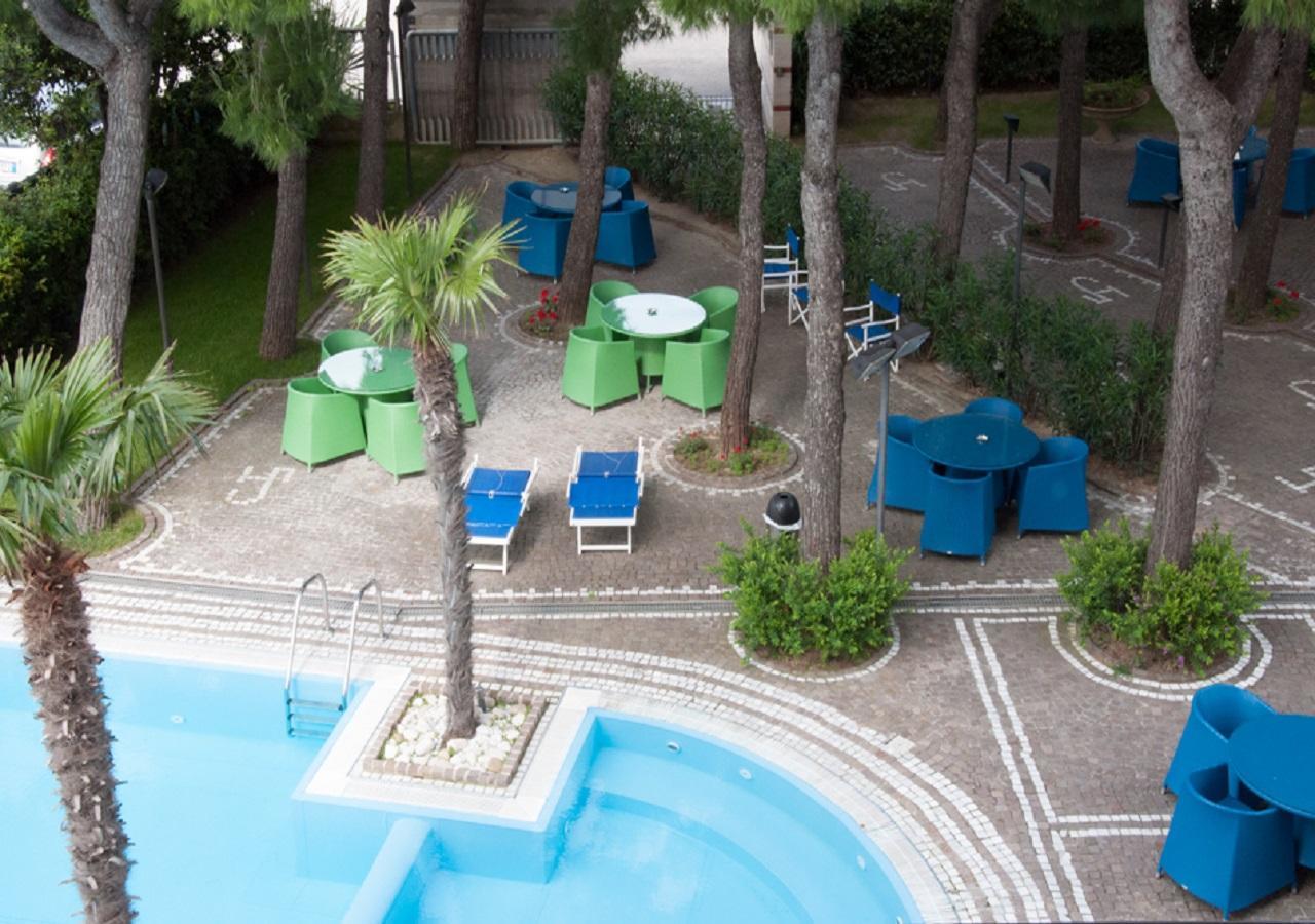 Hotel Sporting San Benedetto del Tronto Kültér fotó